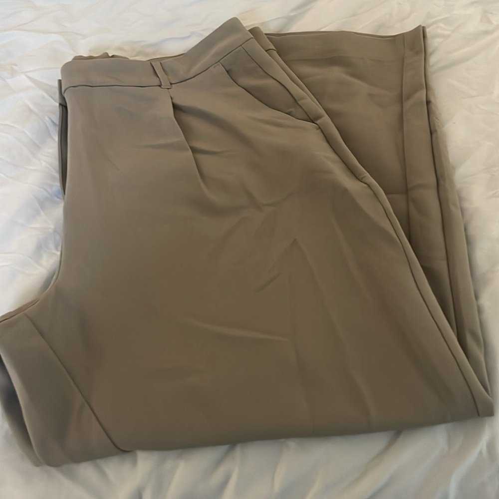 Old Navy Taylor Wide Leg Trouser